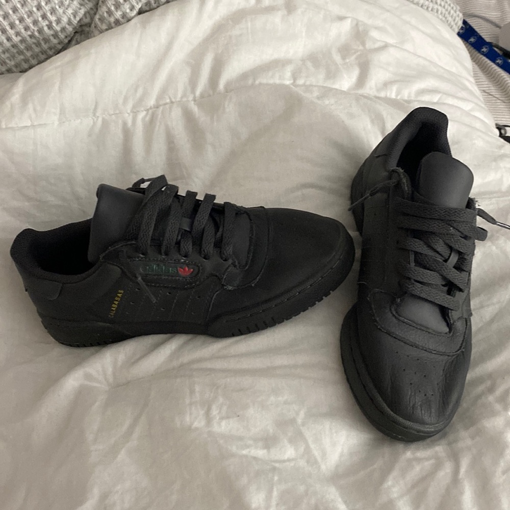 Adidas yeezy calabasas powerphase grey color way